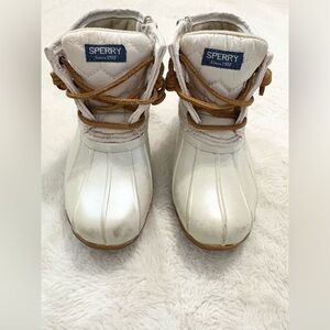 Sperry Kids Cream and Tan Rain Boots
